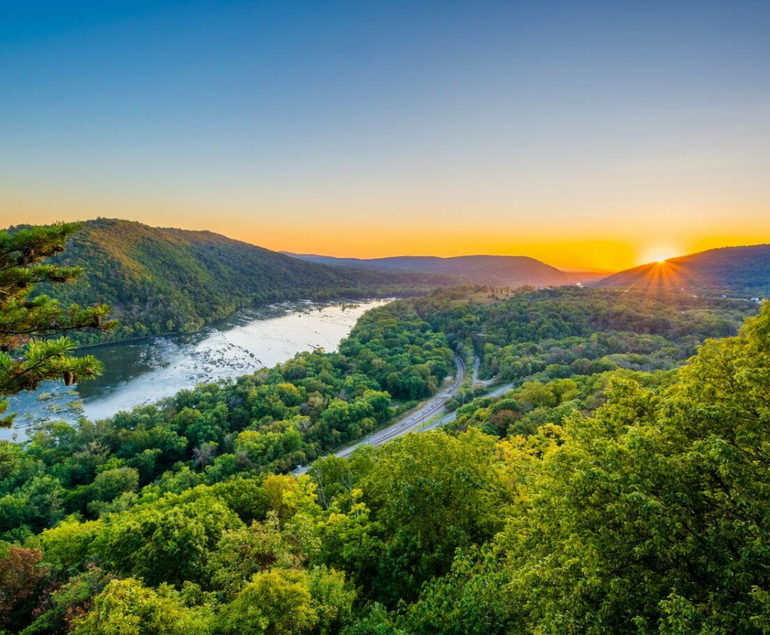  2021/10/West_Virginia.jpg 